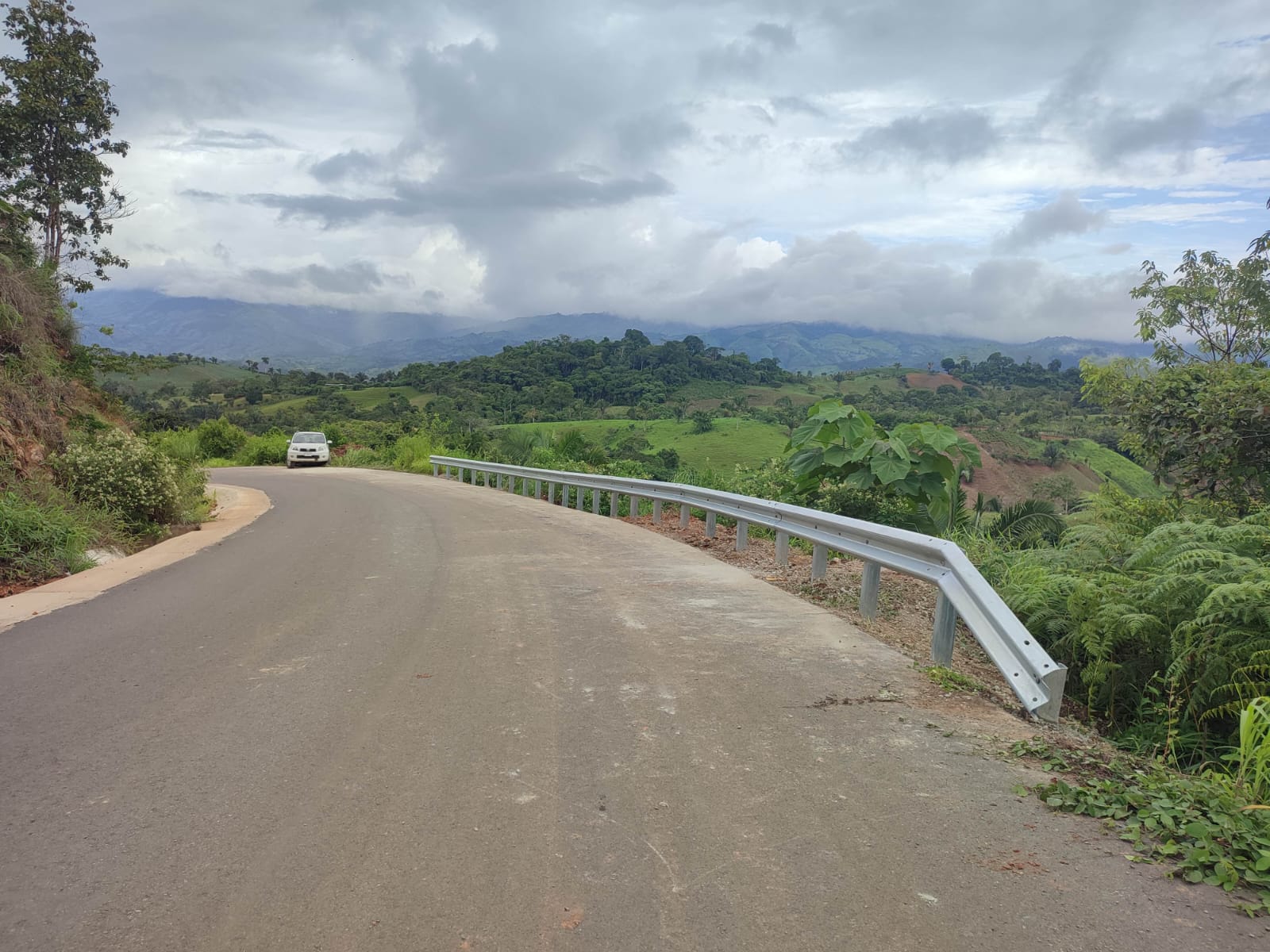 Colocación de barandas Flex Beam en Concepción